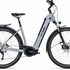 E-Bike City-Trekking Cube Kathmandu Hybrid One 625 Easy Entry