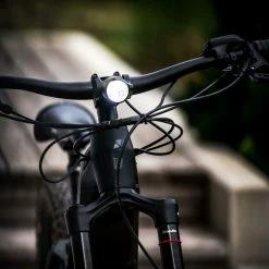 Beleuchtung Litemove SE-110 -Fahrräder Verkaufsladen img zubehoer lampen litemove b0527 4081 scaled e1590596505600
